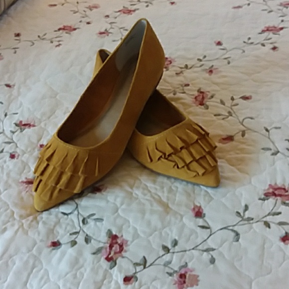 Seychelles Shoes - Seychelles cute ruffle pointed toe flats